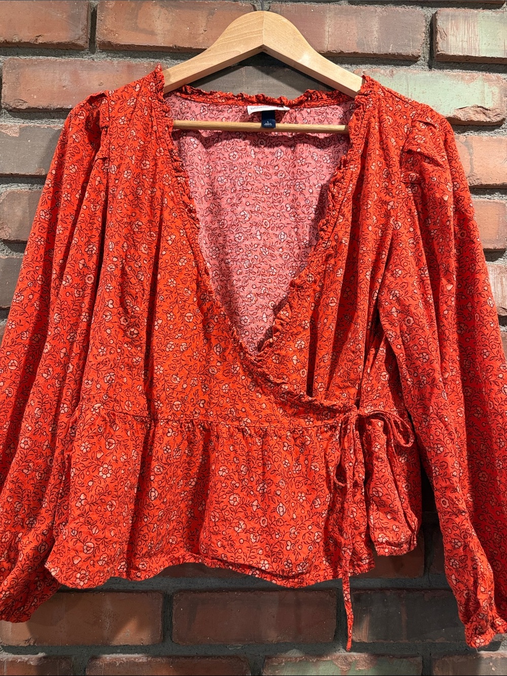 Universal Thread Red Floral Tie-Waist Wrap Blouse
